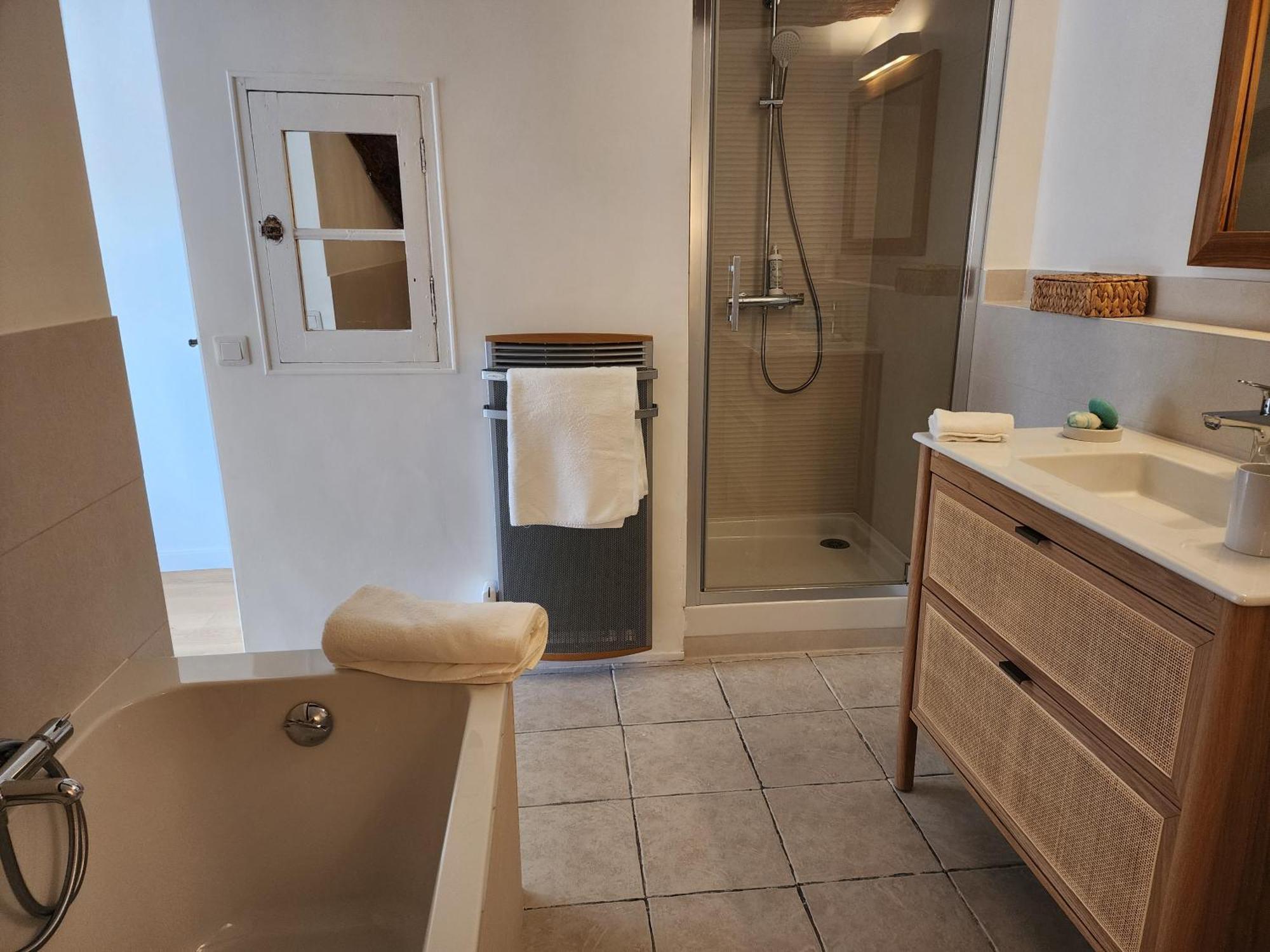 La Belle Histoire Bed & Breakfast Claviers Dış mekan fotoğraf
